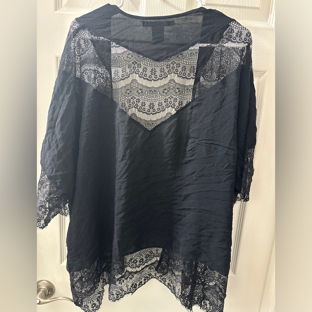 Black Lace Kimono Cardigan - Picture 2 of 5